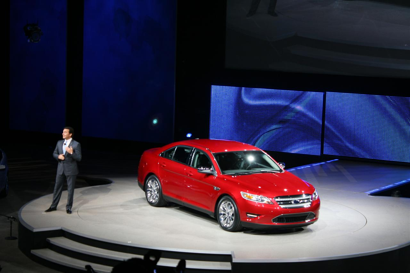 Illustration for article titled 2010 Ford Taurus: A Flagship Returns